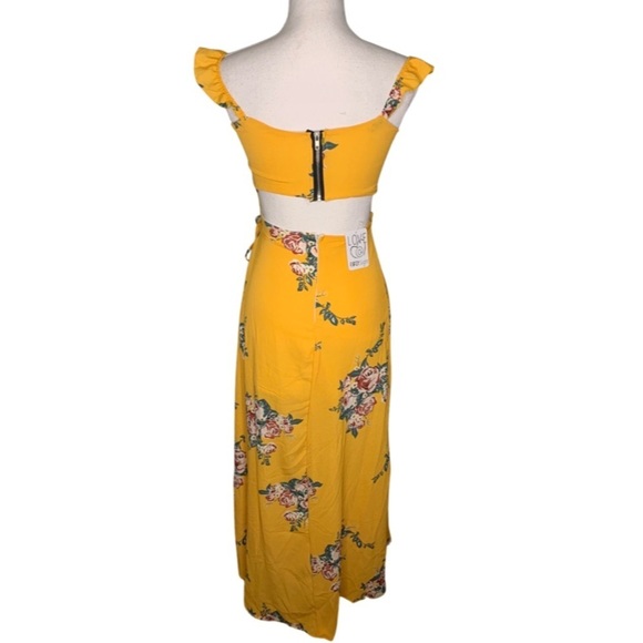 NWT Love @ First Sight Floral Dress - Picture 2 of 4